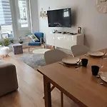 Appartamento Grand T3 70m2 ,cosy Confort ,2 Chambres, 6 Personnes ,parking Privé Sécurisé Reims