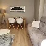 Grand T3 70m2 ,cosy Confort ,2 Chambres, 6 Personnes ,parking Privé Sécurisé Reims