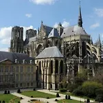 Grand T3 70m2 ,cosy Confort ,2 Chambres, 6 Personnes ,parking Privé Sécurisé Reims