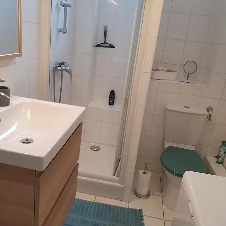 Grand T3 70m2 ,cosy Confort ,2 Chambres, 6 Personnes ,parking Prive Securise Remeš